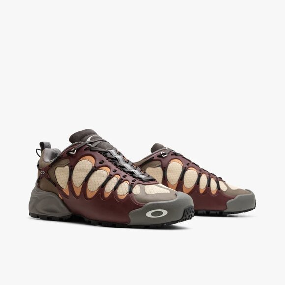 OAKLEY FACTORY TEAM X BRAIN DEAD IBEX RED SIZE 10 MENS NEW SHOE TRAIL HIKING - Picture 10 of 14